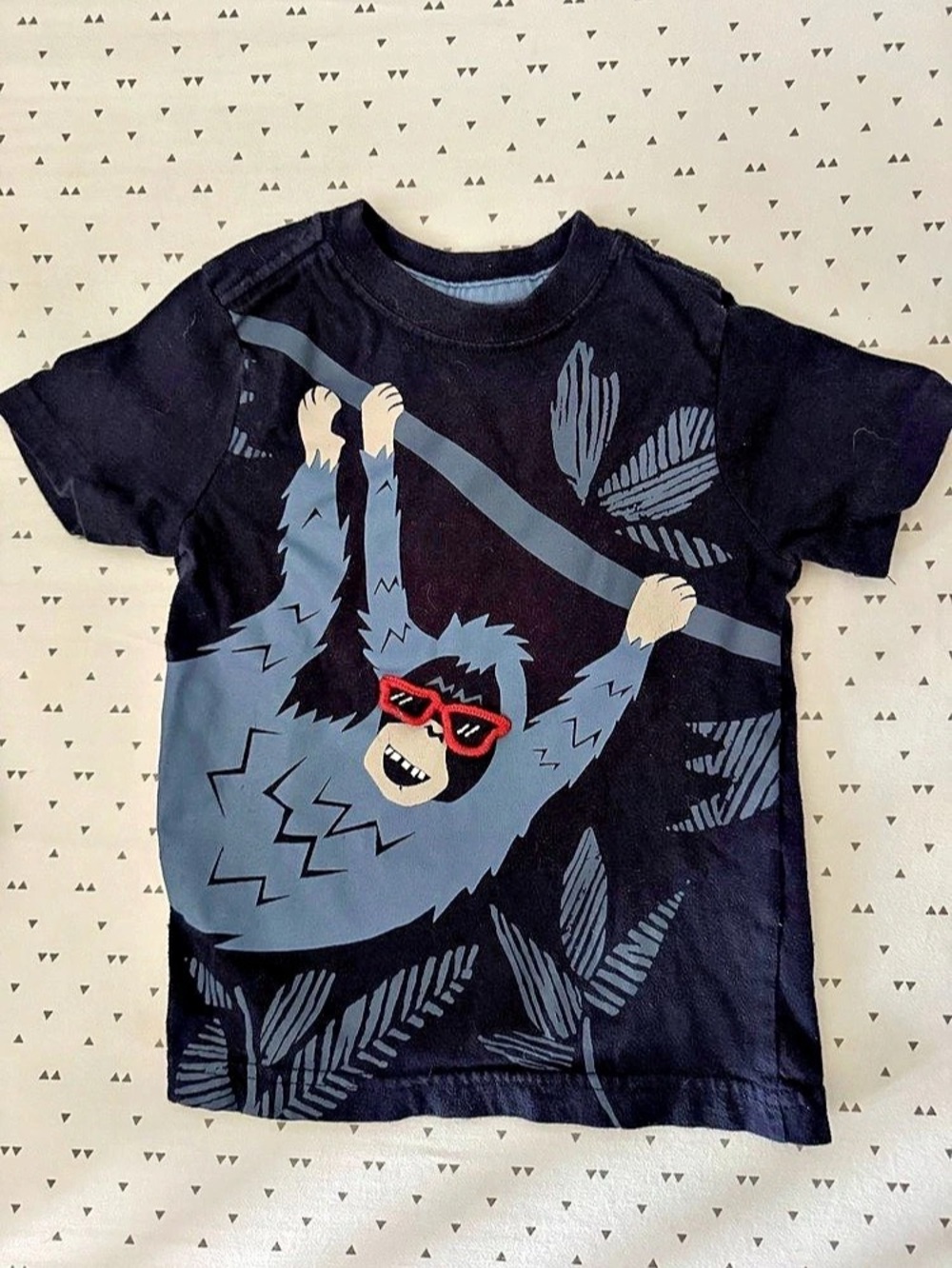 Gymboree Boys Graphic Tee Size 18-24 Months Like New